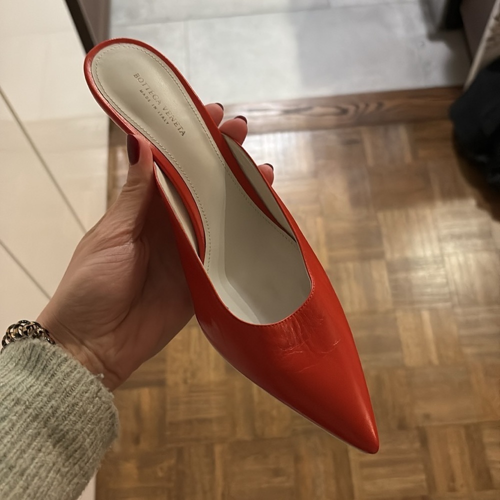 Orange bottega veneta kitten heels - Picture 8 of 11